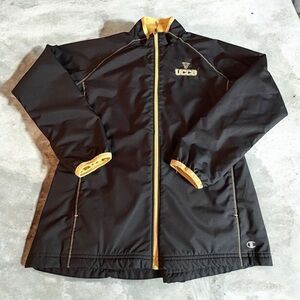 UCCS WOMEN’S CHAMPION PERFORMANCE JACKET SIZE LARGE